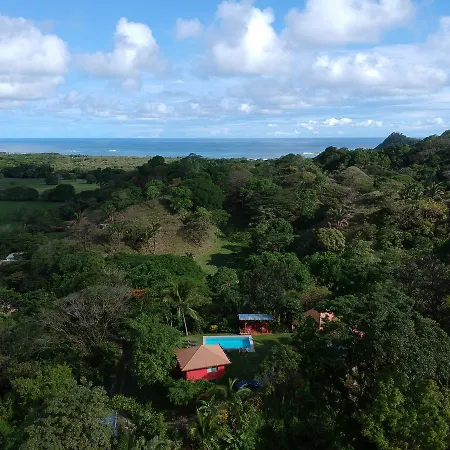 El Nido Rojo Bed and Breakfast