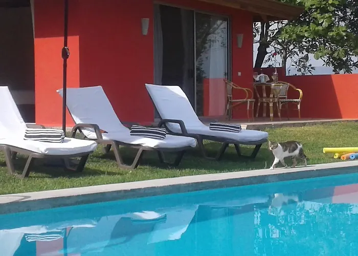 El Nido Rojo 3* Sámara